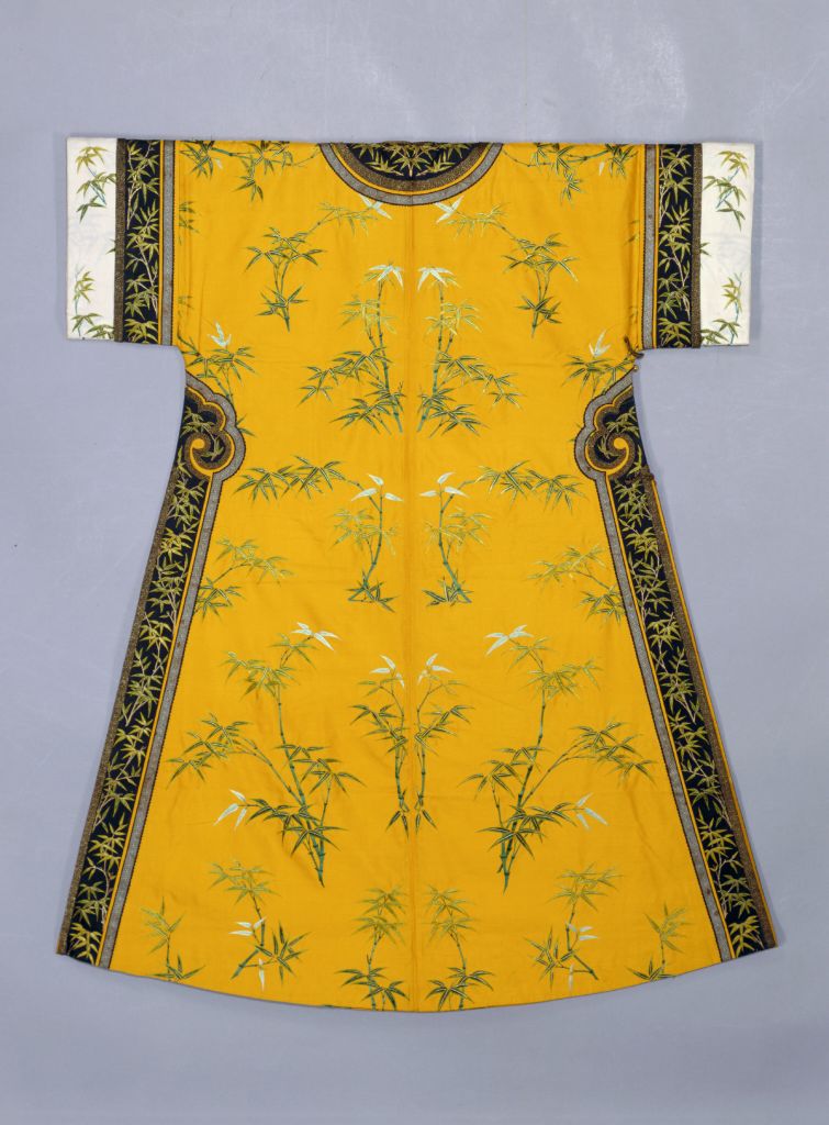 图片[2]-Ming Yellow Solid Yarn Embroidered Green Bamboo Branch Women’s Single ‘0611’ Clothing-China Archive